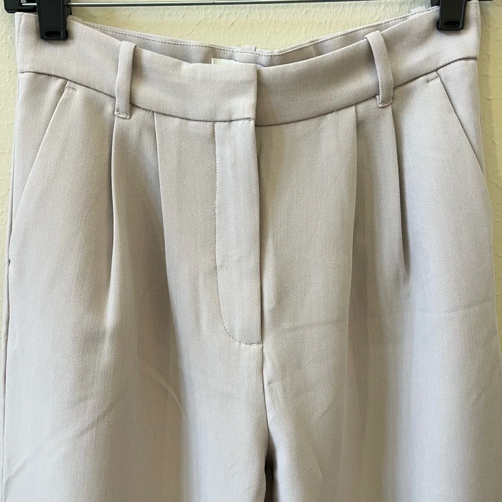 Abercrombie & Fitch Cream Women's Trousers - Picture 2 of 5